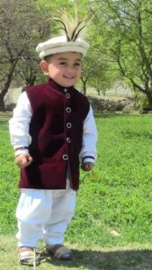 Traditional dress of Gilgit_Baltistan